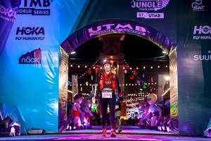 BIB: 5402
                            <button type="button" onclick="openModal(24876067)" class="btn btn-primary btn-sm float-right btn-popup" data-toggle="modal" data-target=".modal-high-quality">
                        <i class="fas fa-shopping-cart"></i> Add to Cart
                    </button>
                                            <button type="button" onclick="isThisMe(24876067, true)" class="btn btn-success btn-sm float-right btn-popup btn-isme hidden" data-toggle="tooltip" data-placement="bottom" title="นี่คือรูปของคุณใช่ไหม คลิกที่นี่เพื่อเอาเข้าอัลบั้ม">
                        <i class="fas fa-plus"></i> Add to album
                    </button>
                    <button type="button" onclick="isThisMe(24876067, false)" class="btn btn-warning btn-sm float-right btn-popup btn-isnotme hidden">
                        <i class="fas fa-ban"></i> Remove from album
                    </button>